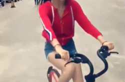 小姐姐唱羽泉的歌视频,歌声传情引共鸣